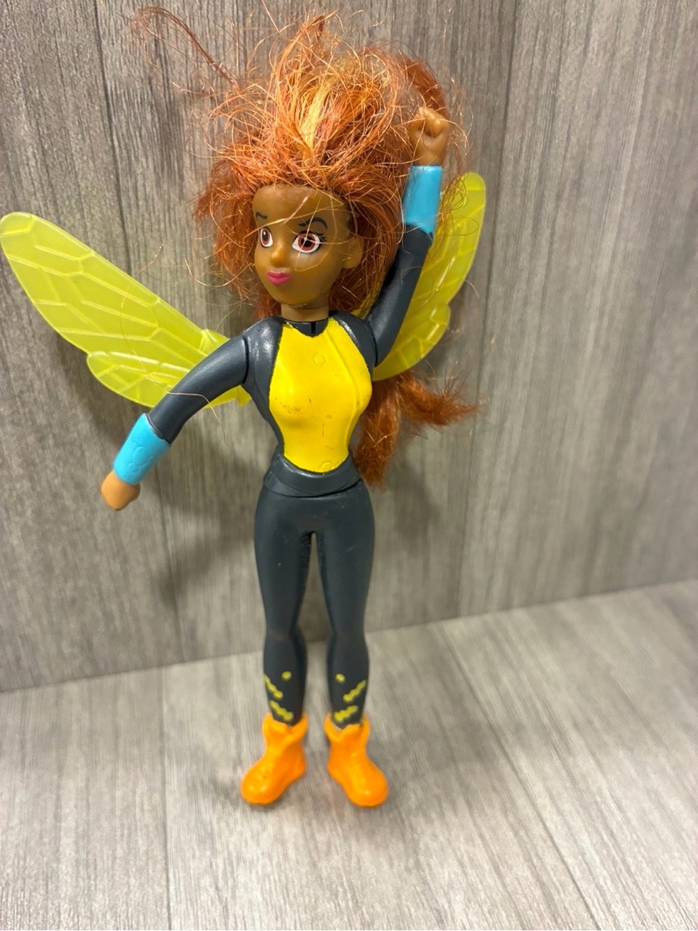 2016 DC SuperHero Girls BUMBLEBEE McDonald's Happy Meal Toy 5” LOOSE figure